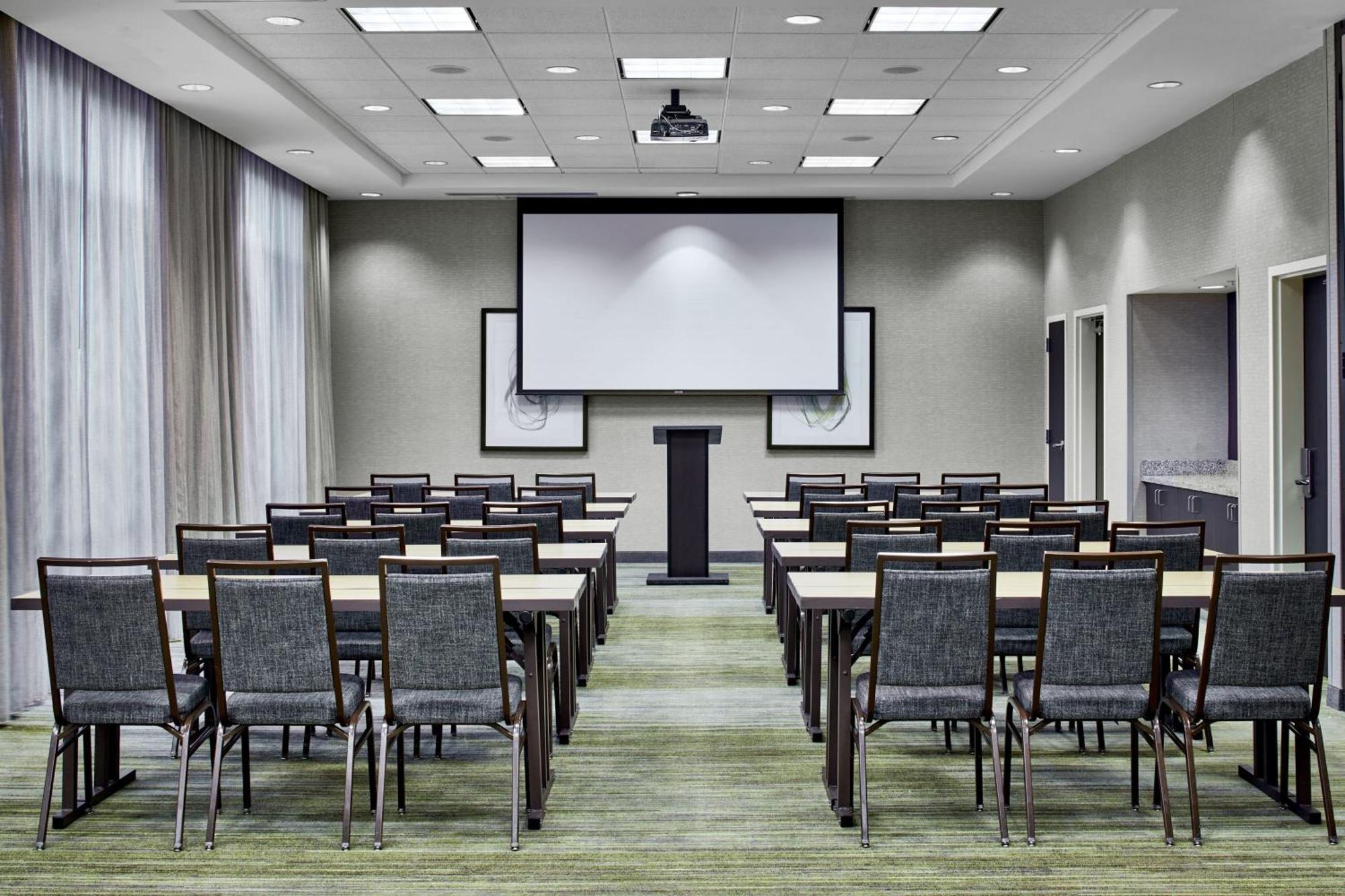 Courtyard By Marriott Atlanta Lithia Springs Hotel Exterior photo