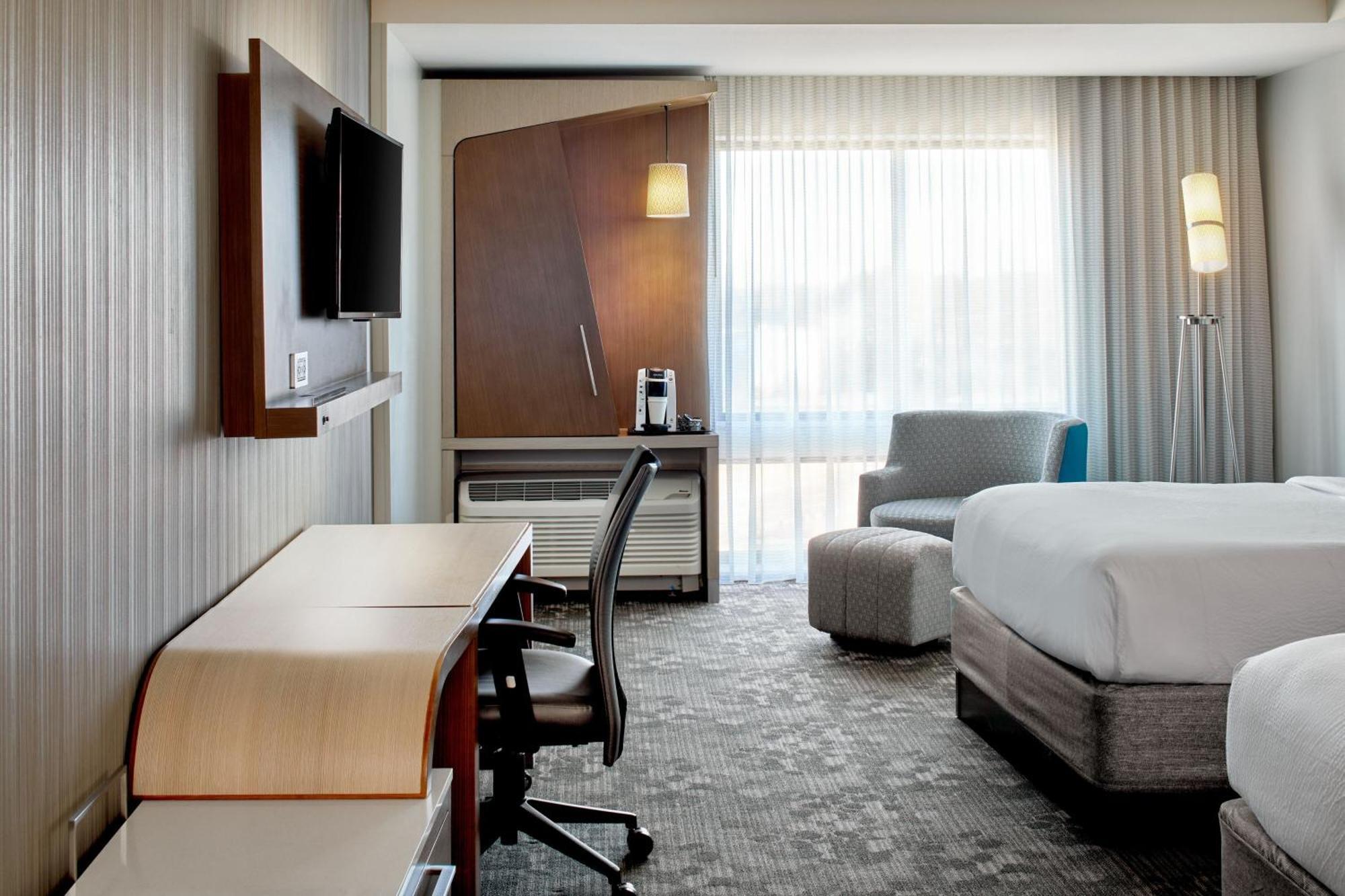 Courtyard By Marriott Atlanta Lithia Springs Hotel Exterior photo