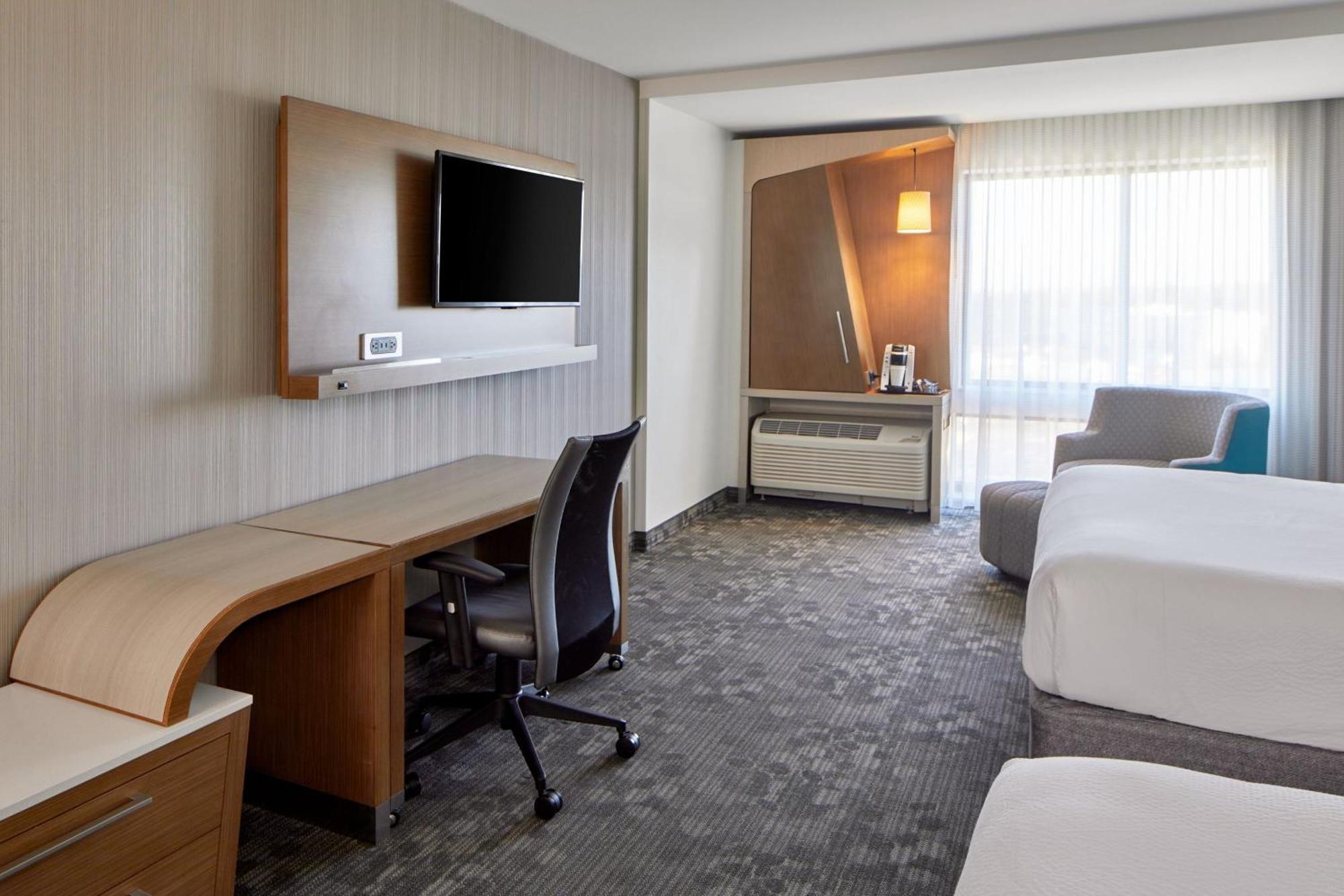 Courtyard By Marriott Atlanta Lithia Springs Hotel Exterior photo
